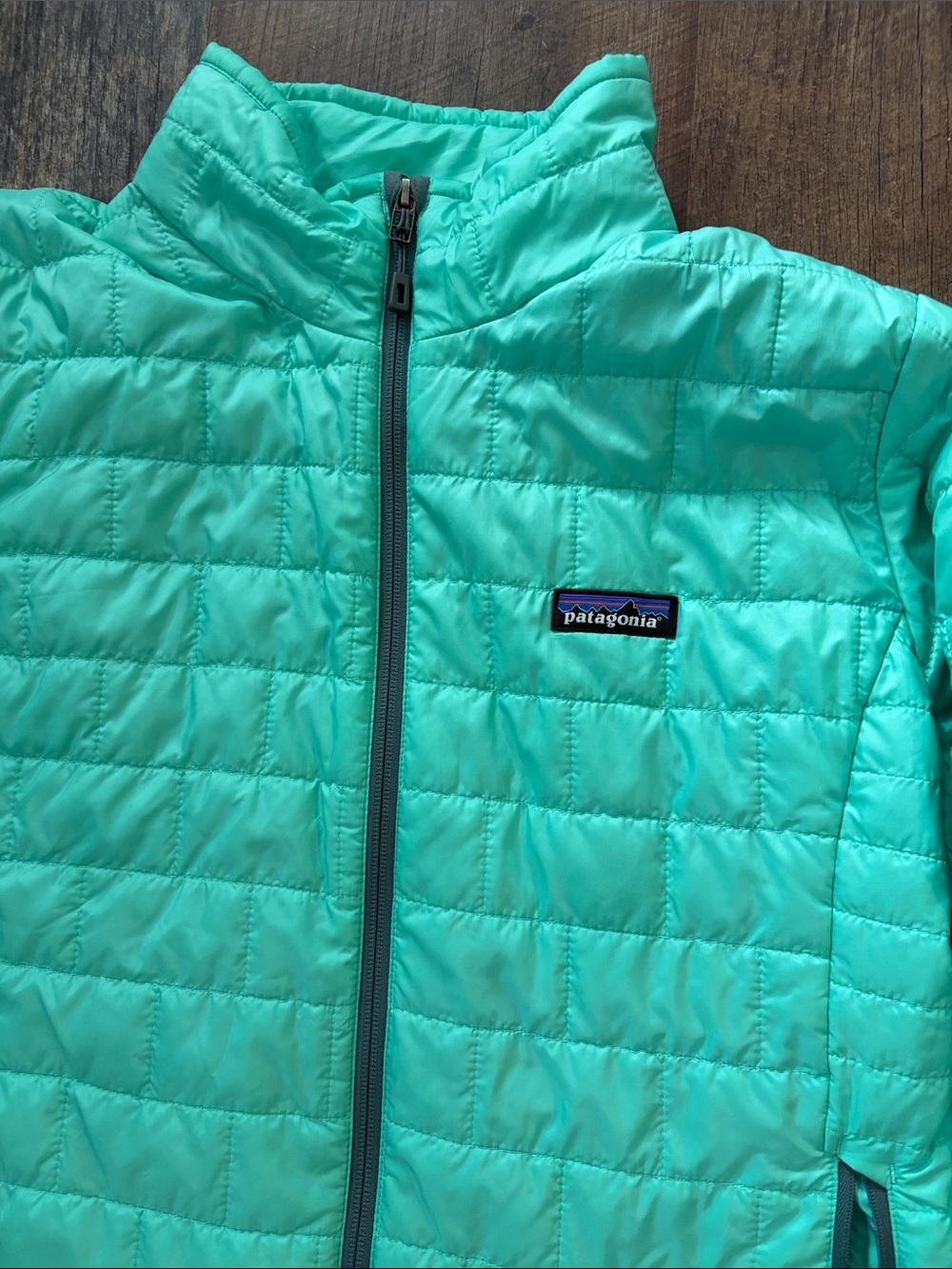 Patagonia Women’s Nanopuff Quilted Puffer Jacket in Mint - Picture 4 of 11